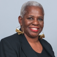 Valerie Holloman